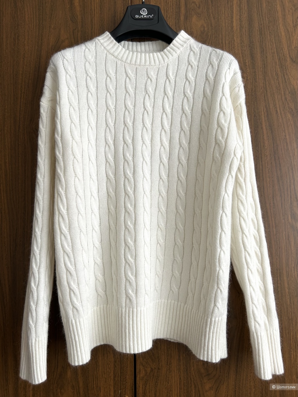 Свитер Cashmere. INT TU (42/44/46 RU)