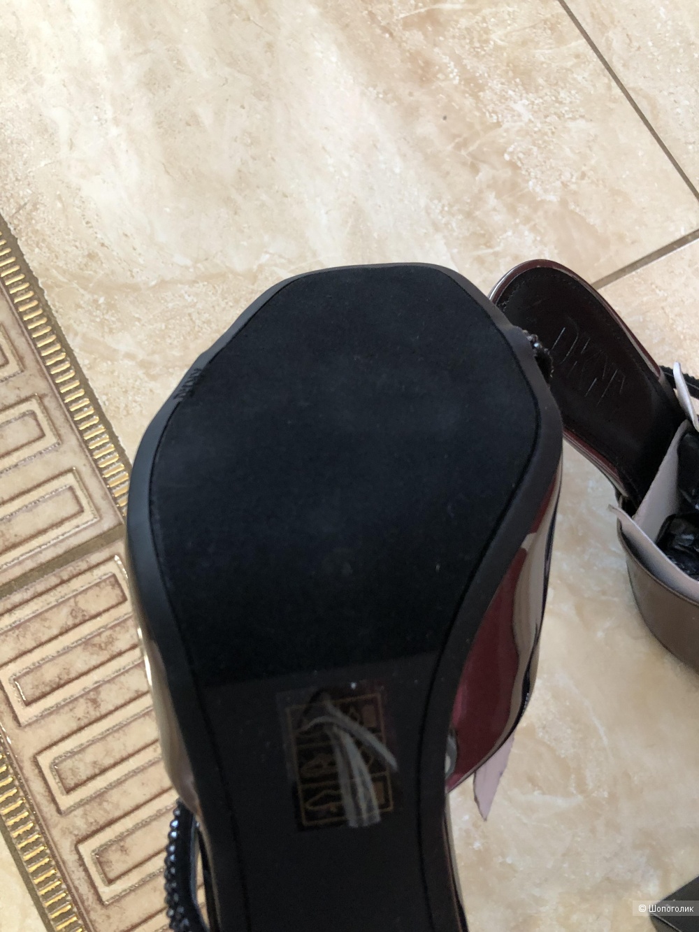 Босоножки DKNY 38,5(US8)