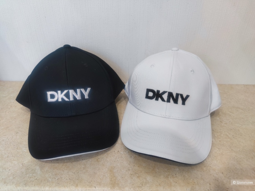 Бейсболка DKNY