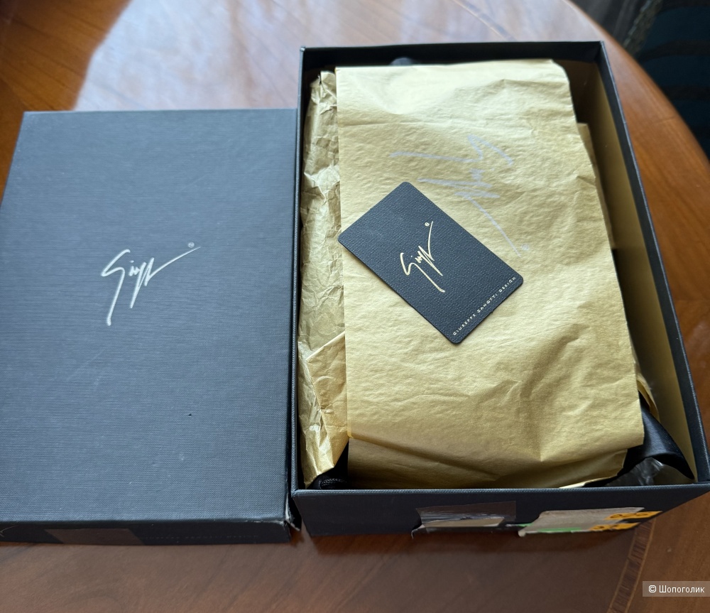 Босоножки Giuseppe Zanotti размер 37