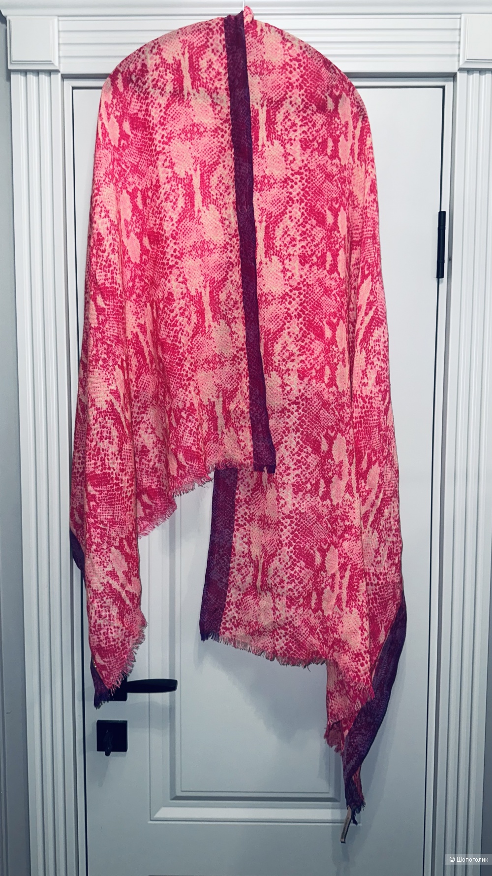 Juicy Couture Шерстяной платок Размер XL