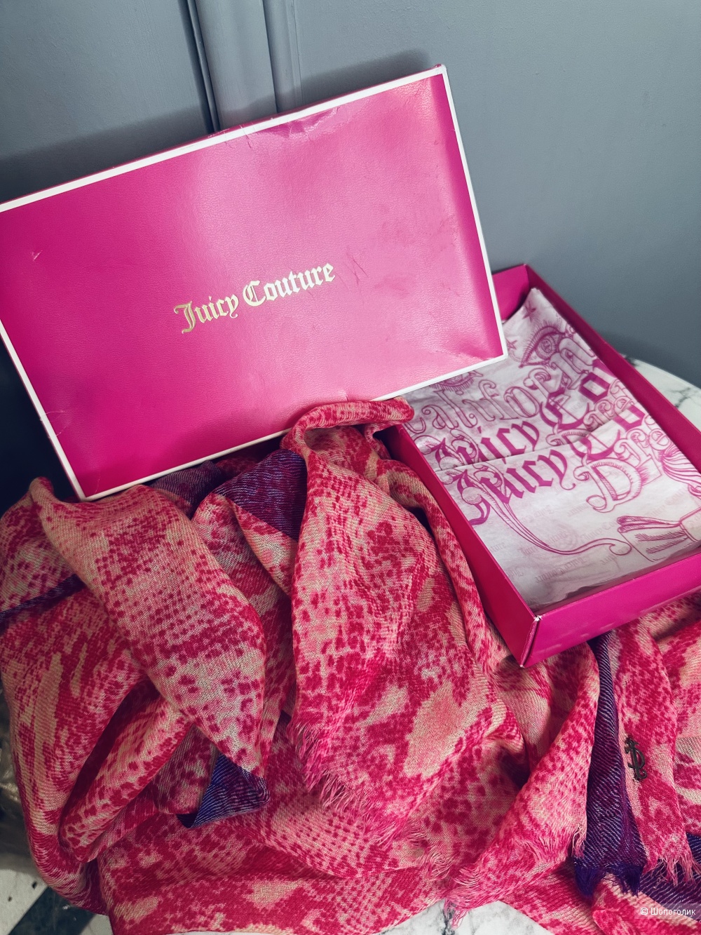 Juicy Couture Шерстяной платок Размер XL