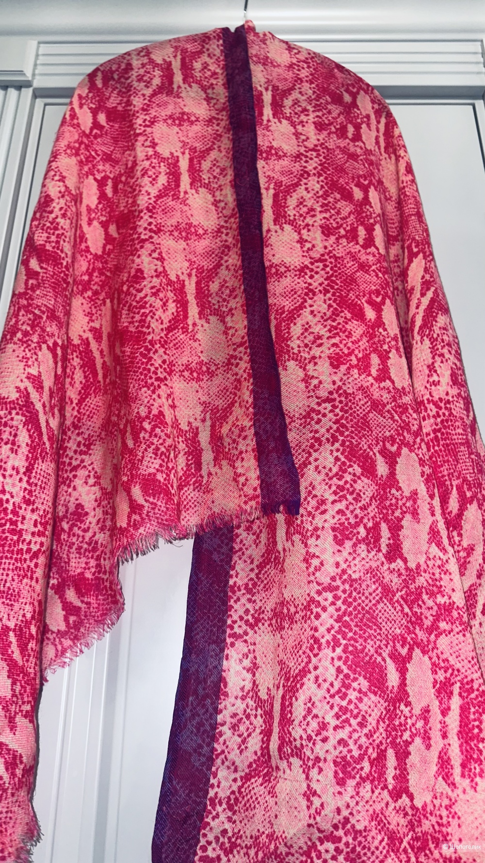Juicy Couture Шерстяной платок Размер XL