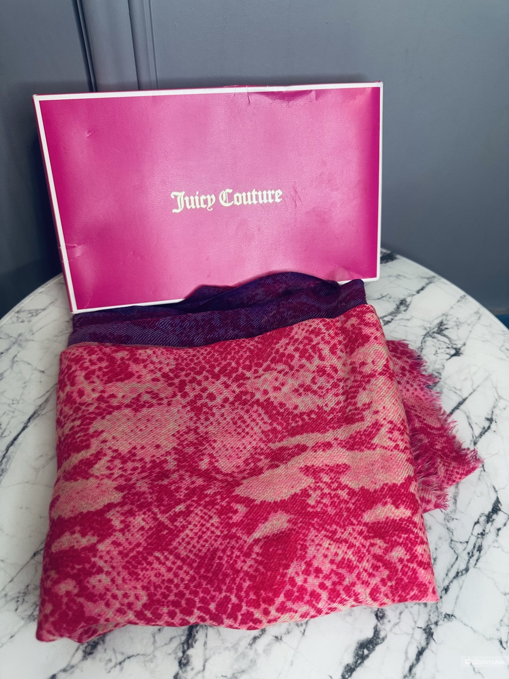 Juicy Couture Шерстяной платок Размер XL