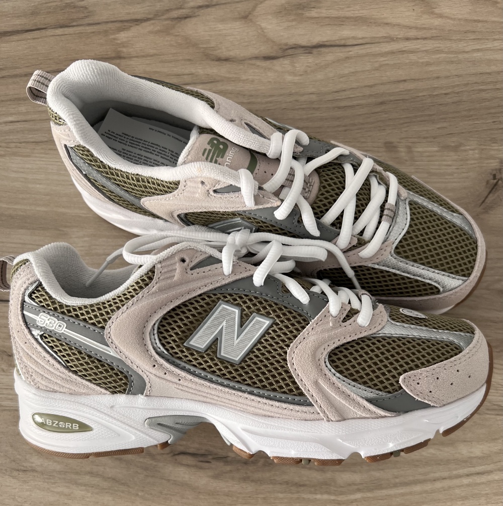 Кроссовки New Balance, p. 6,5M/ 8W