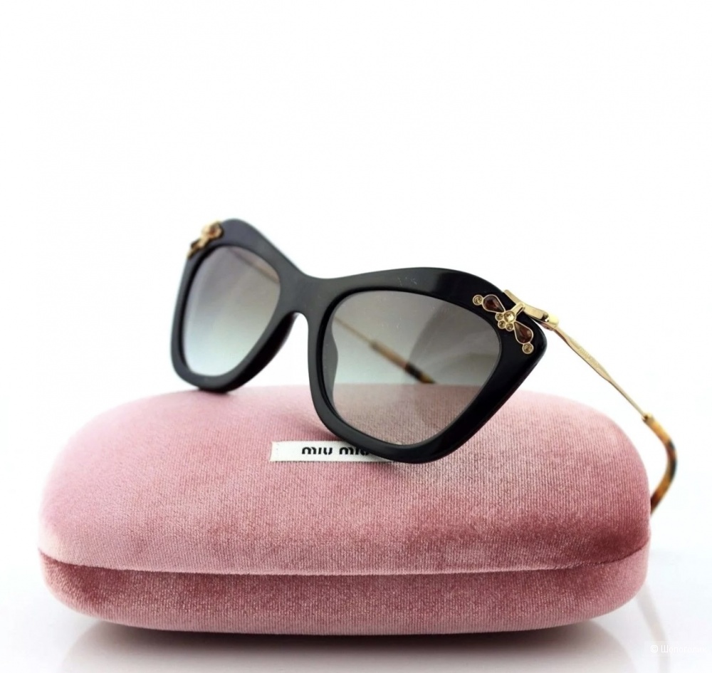 Очки Miu Miu.