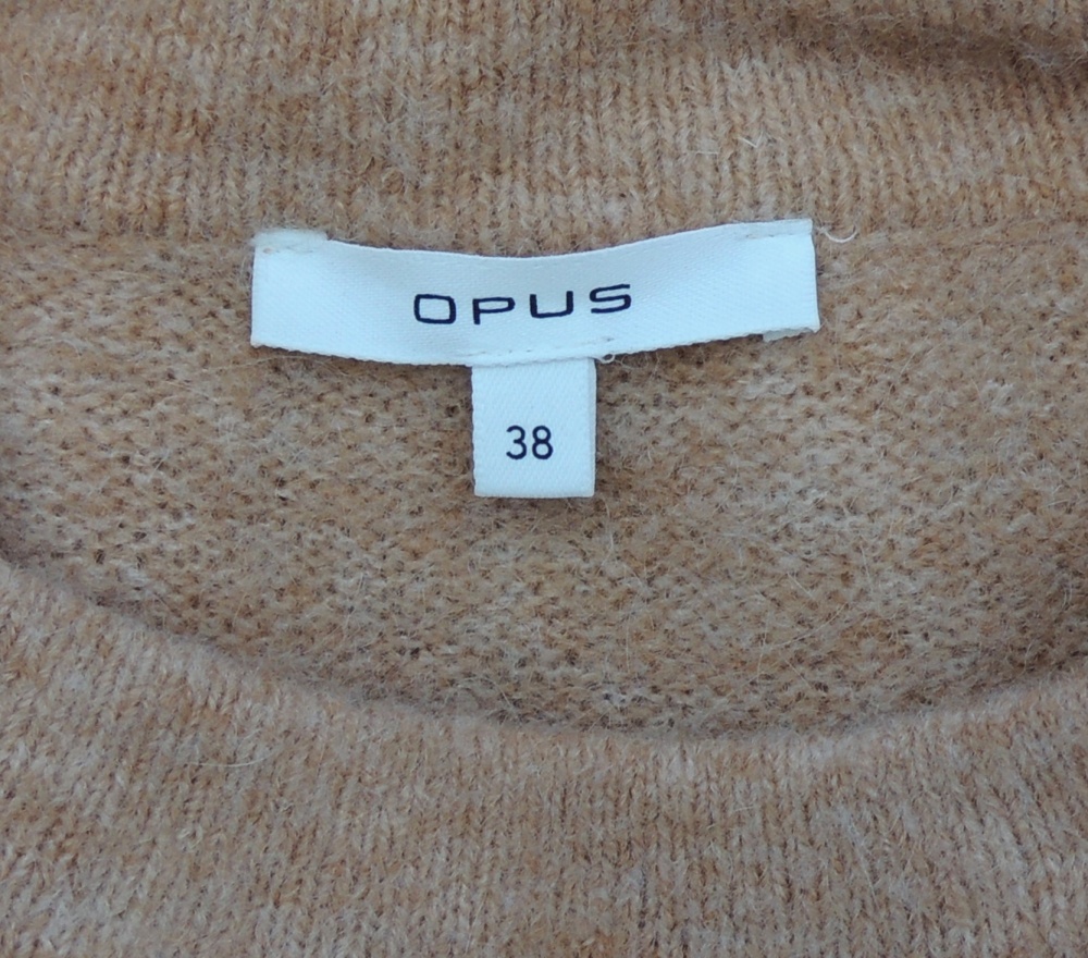 Свитер Opus. 44-46/46 размер