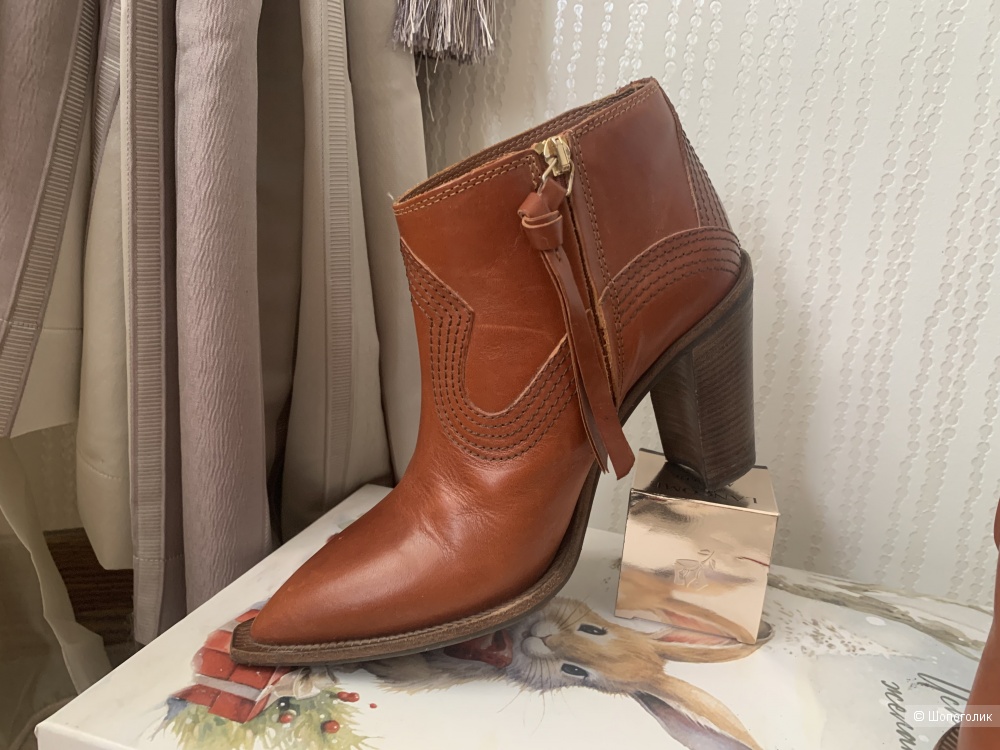 Ботинки Hugo Boss, 37