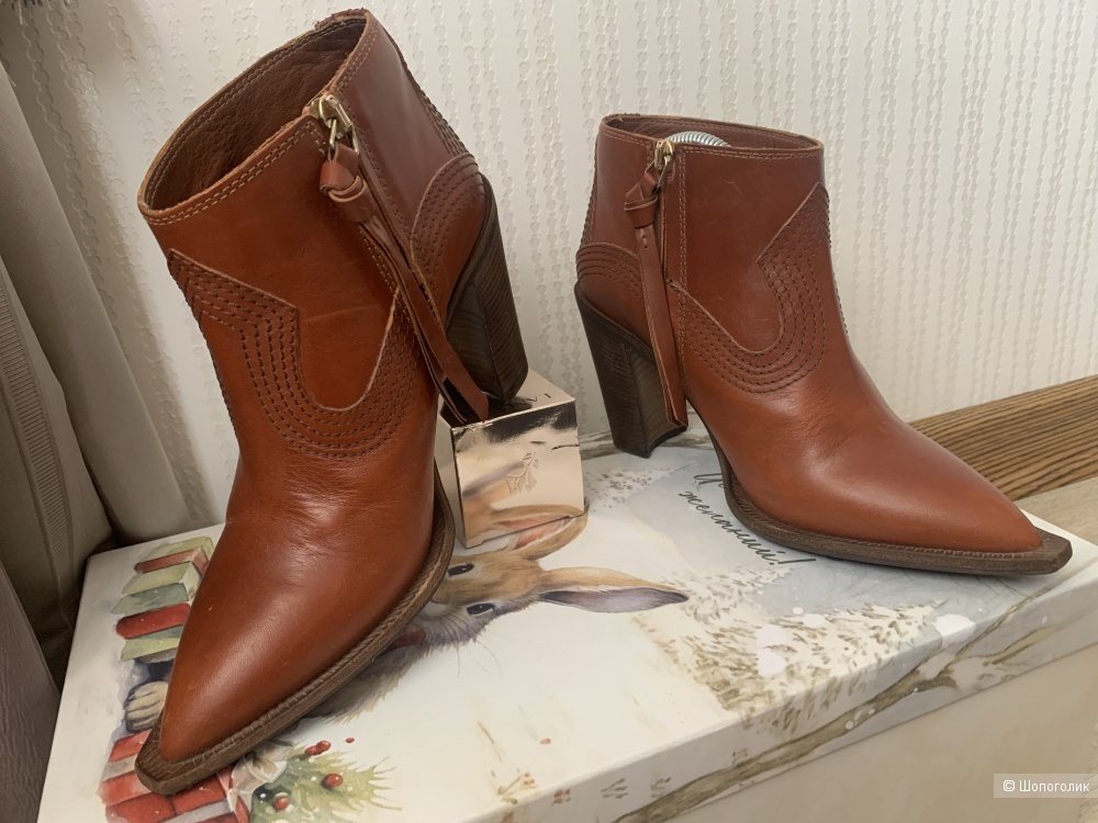 Ботинки Hugo Boss, 37