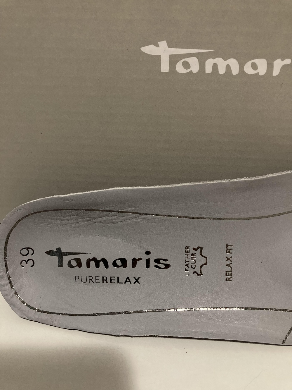 Кроссовки “ Tamaris ”, 39 размер