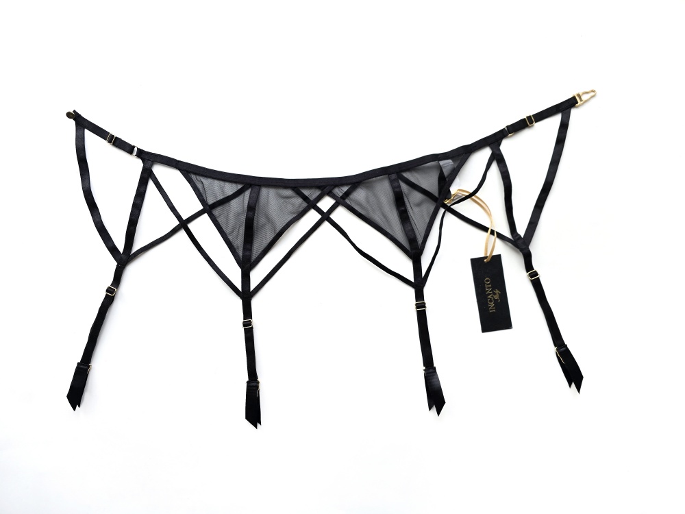 Комплект белья Incanto 75B трусы ML