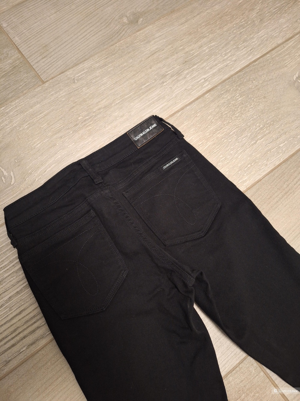Джинсы calvin klein 40-42 размер