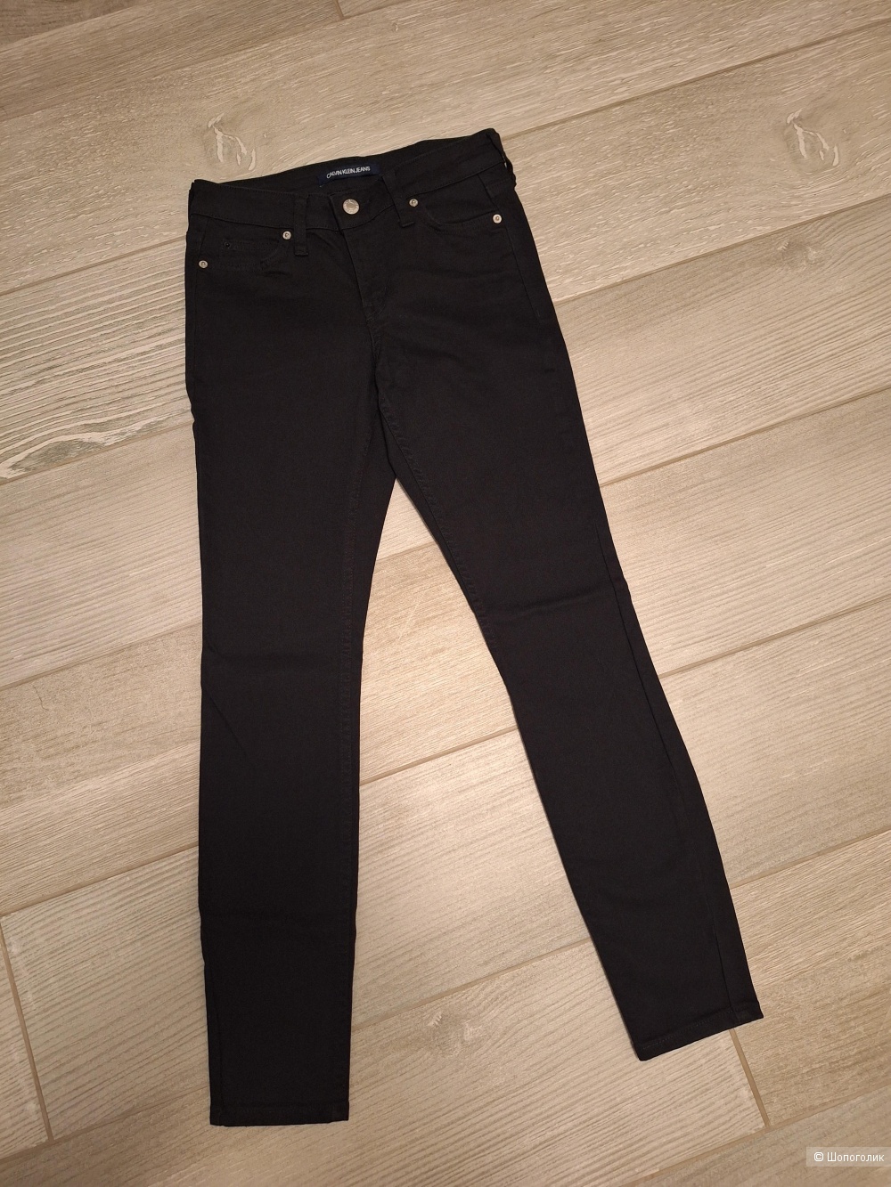 Джинсы calvin klein 40-42 размер