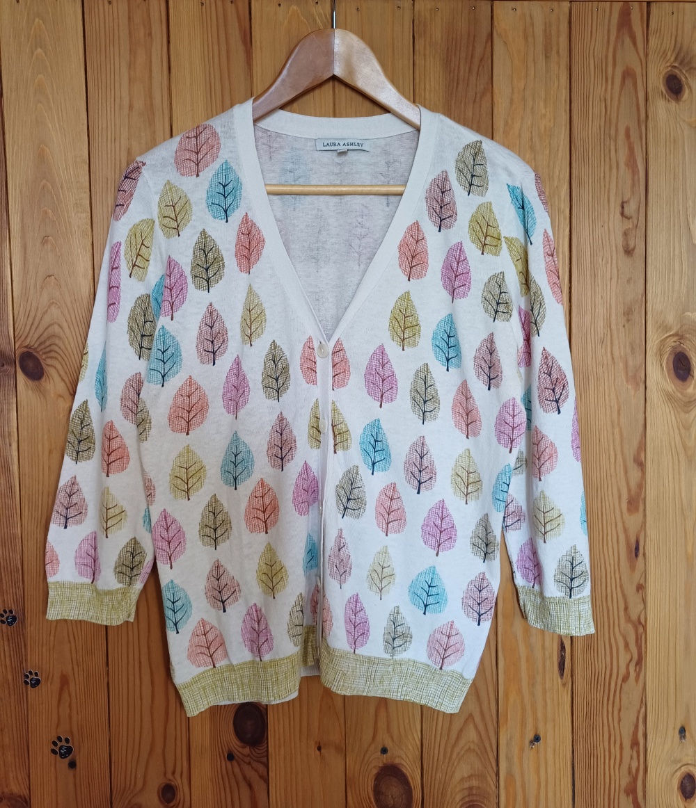 Льняной кардиган Laura Ashley, M