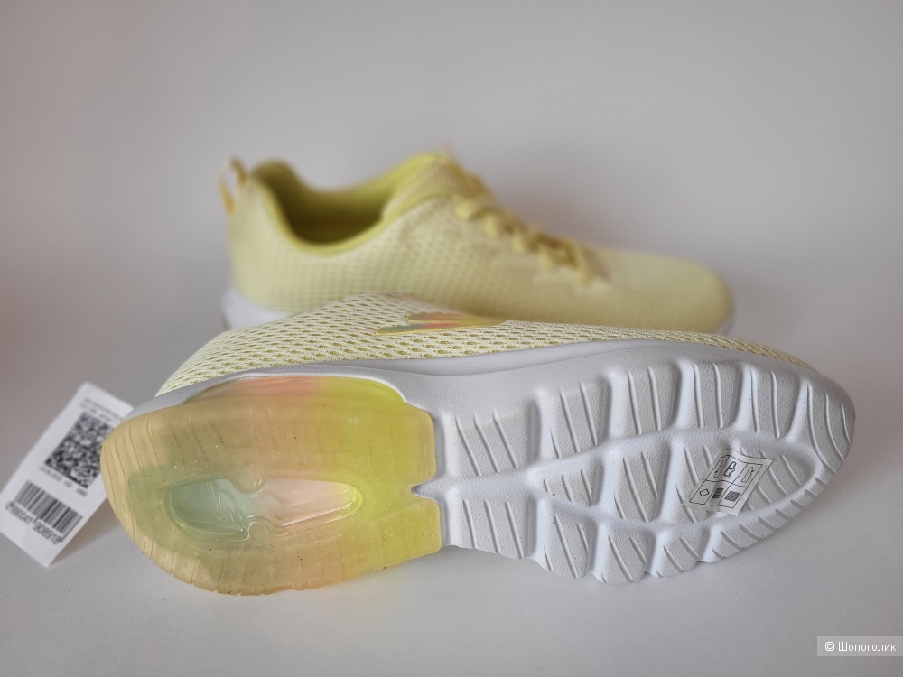 Кроссовки Skechers размер 8US / 38EU