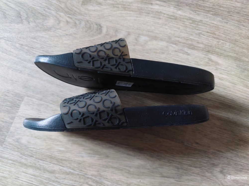 Сланцы Calvin Klein 44