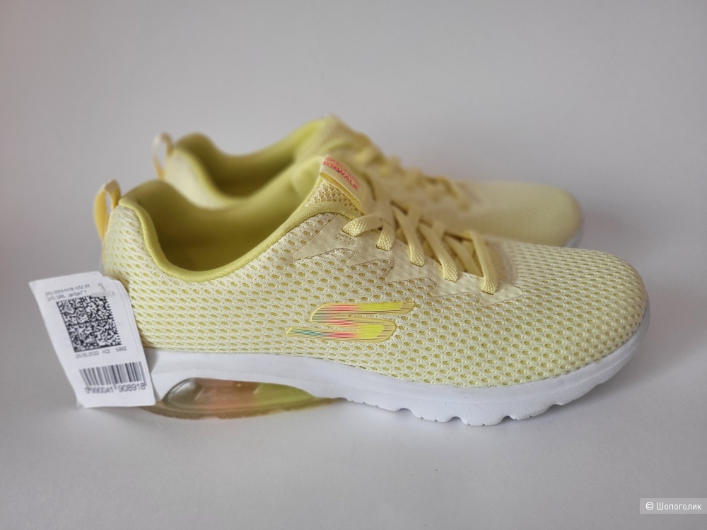 Кроссовки Skechers размер 8US / 38EU