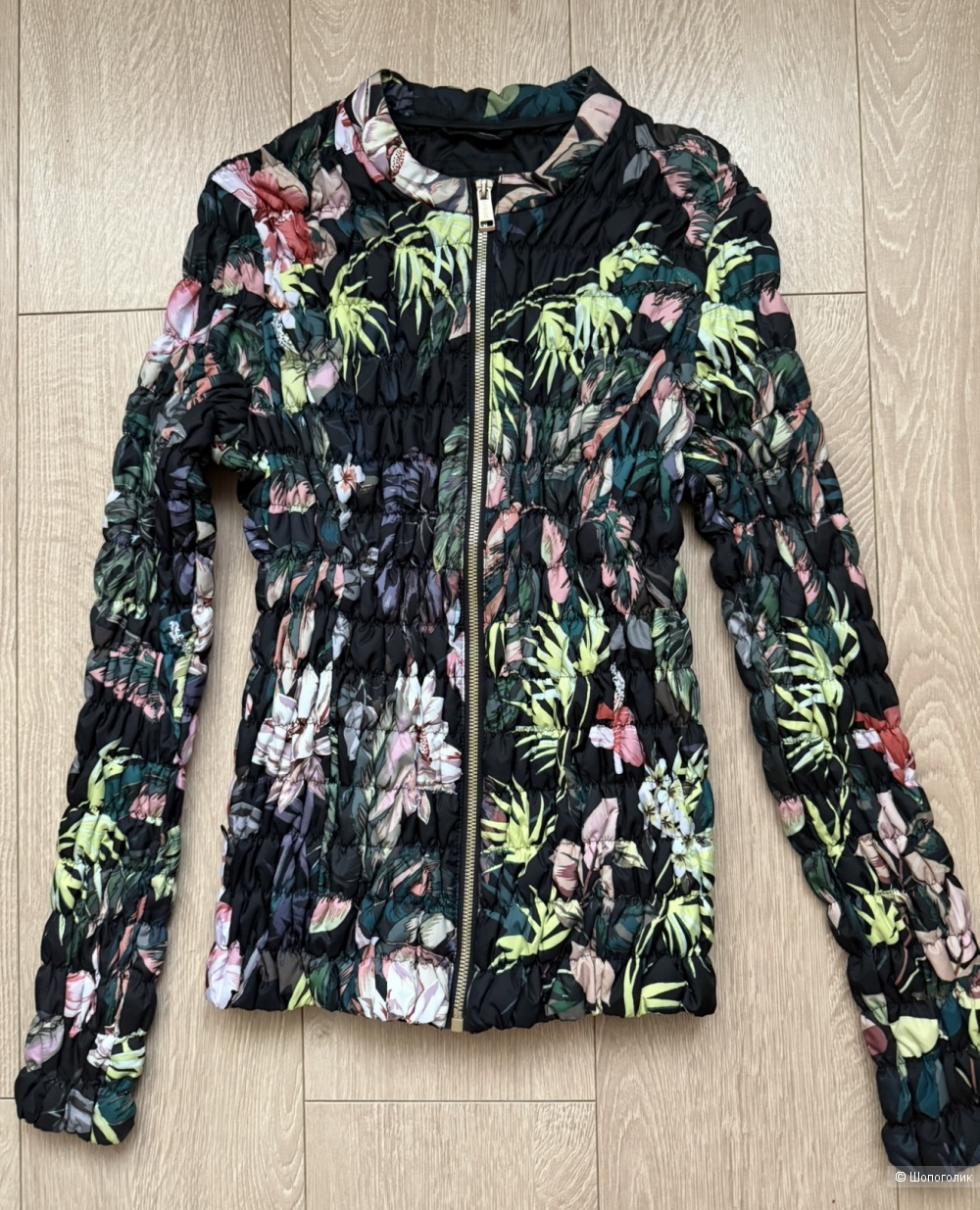 Куртка Guess размер 42/44