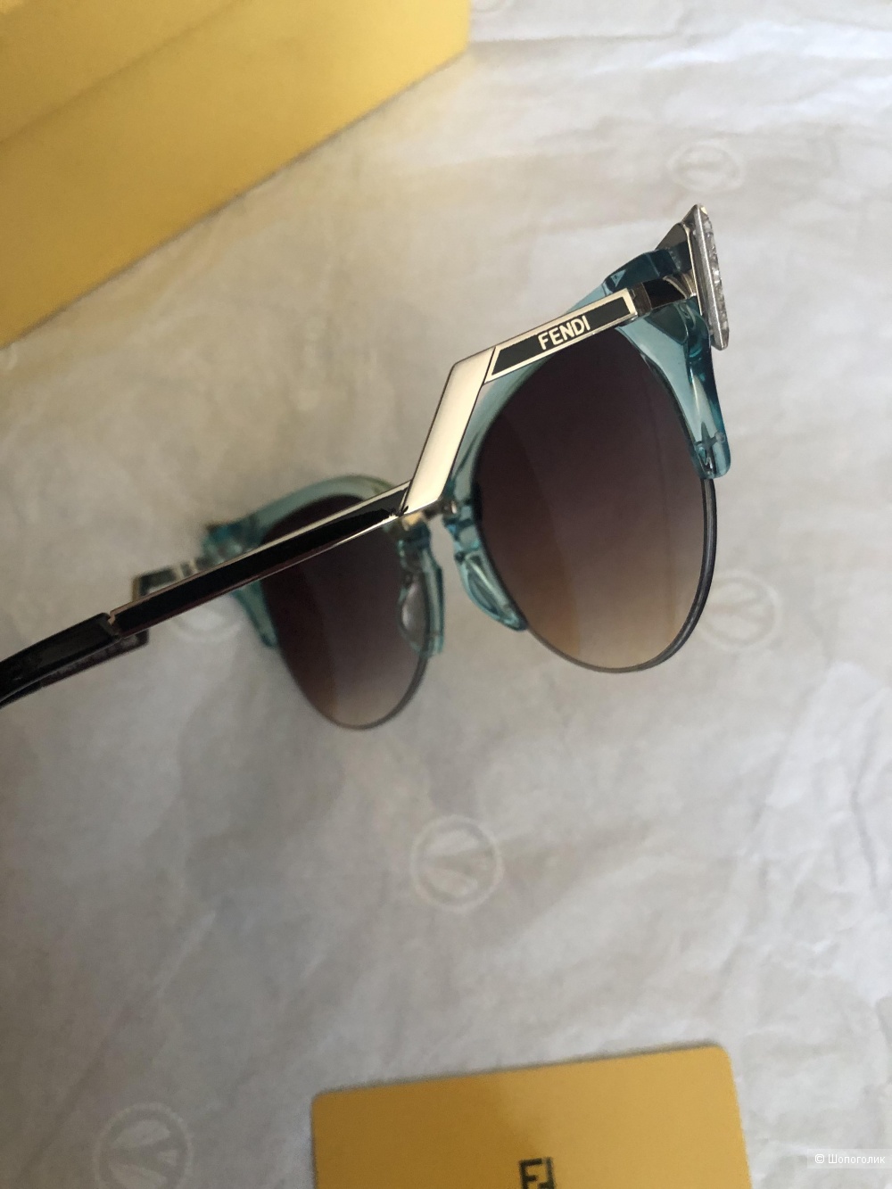Солнцезащитные очки Fendi lridia,one size.