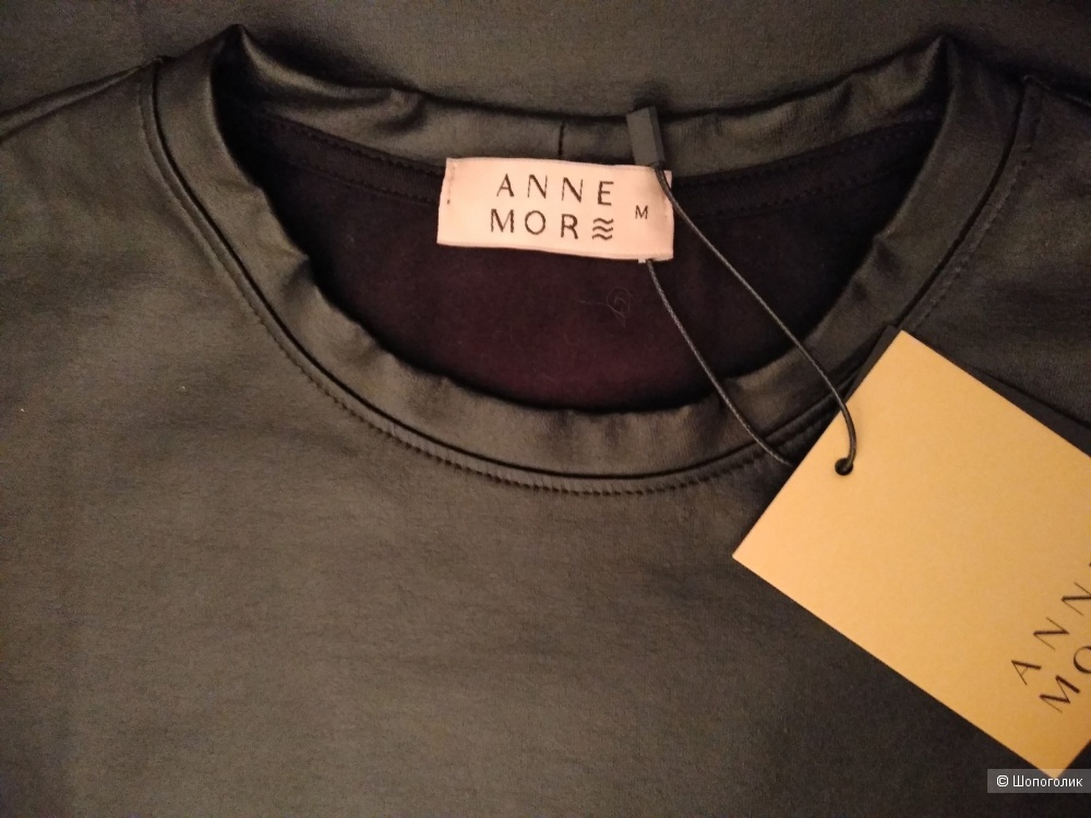 Футболка AnneMore. Размер: М