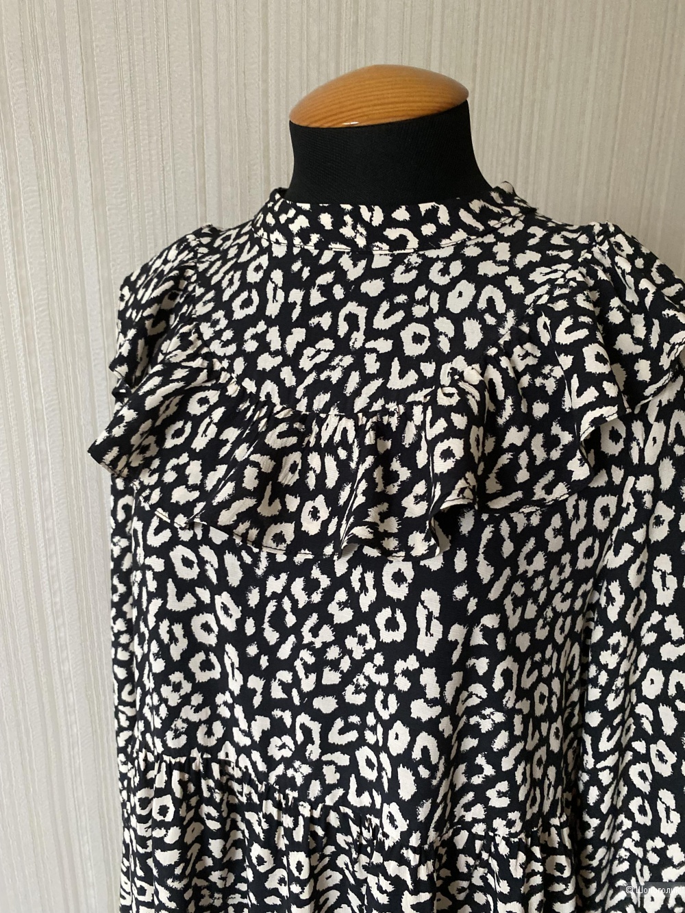 Платье Zara, L