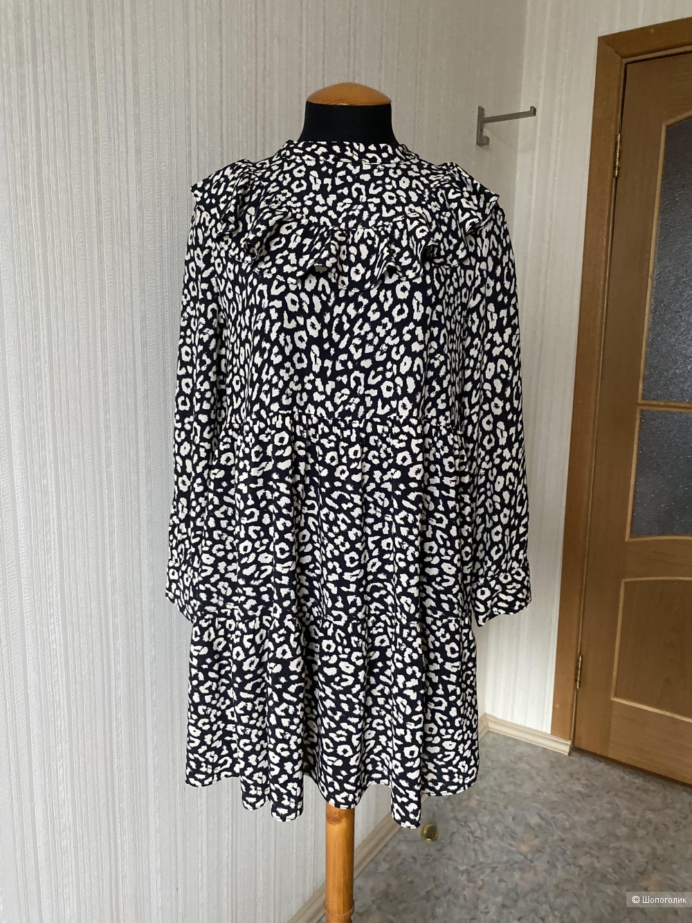 Платье Zara, L