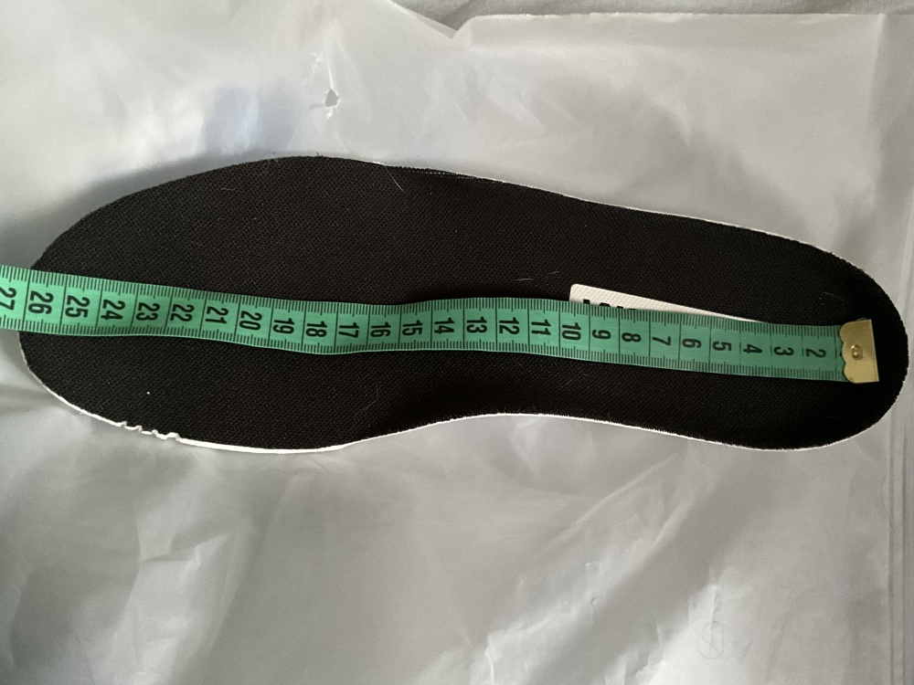 Кроссовки р.41 1/3 (26 см), hoka one one clifton9