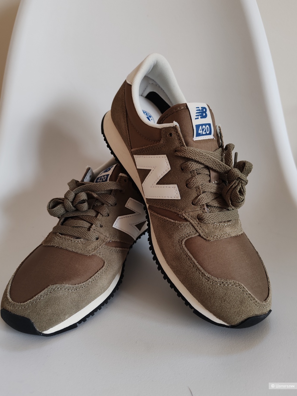 Кроссовки New Balance 420, размер 41/42