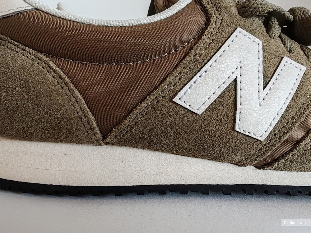 Кроссовки New Balance 420, размер 41/42