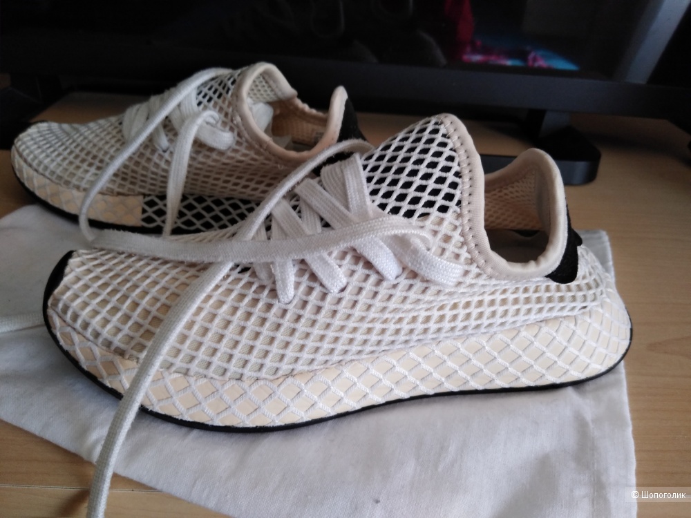 Кроссовки Adidas Deerupt Runner. Размер: UK 4, US 5 1/2, 36 (стопа 23 см).