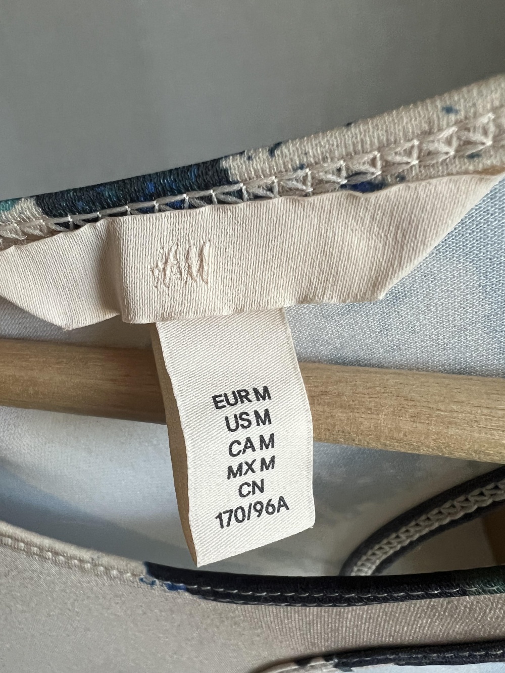 Платье H&M (M, RUS 46)