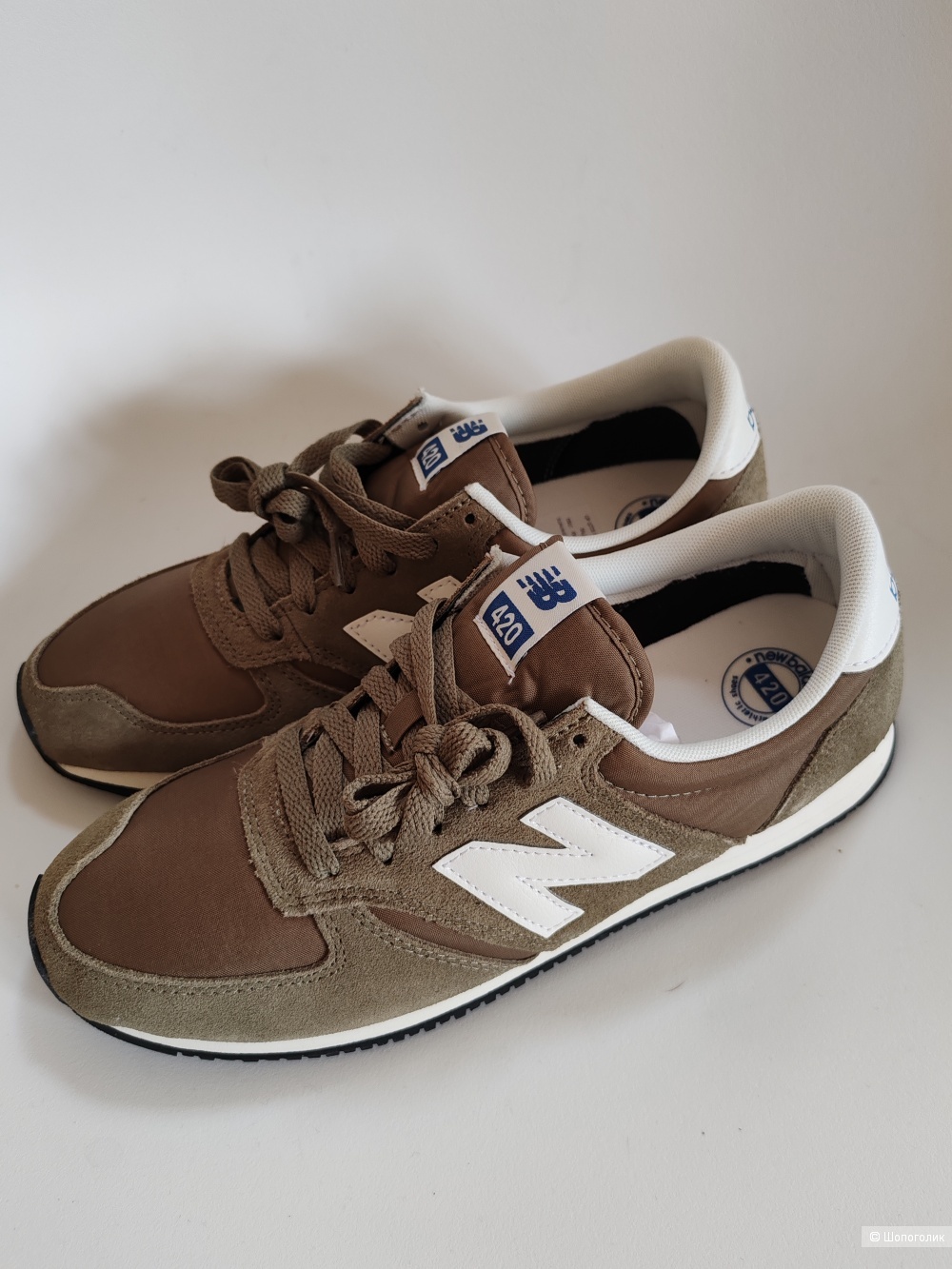 Кроссовки New Balance 420, размер 41/42