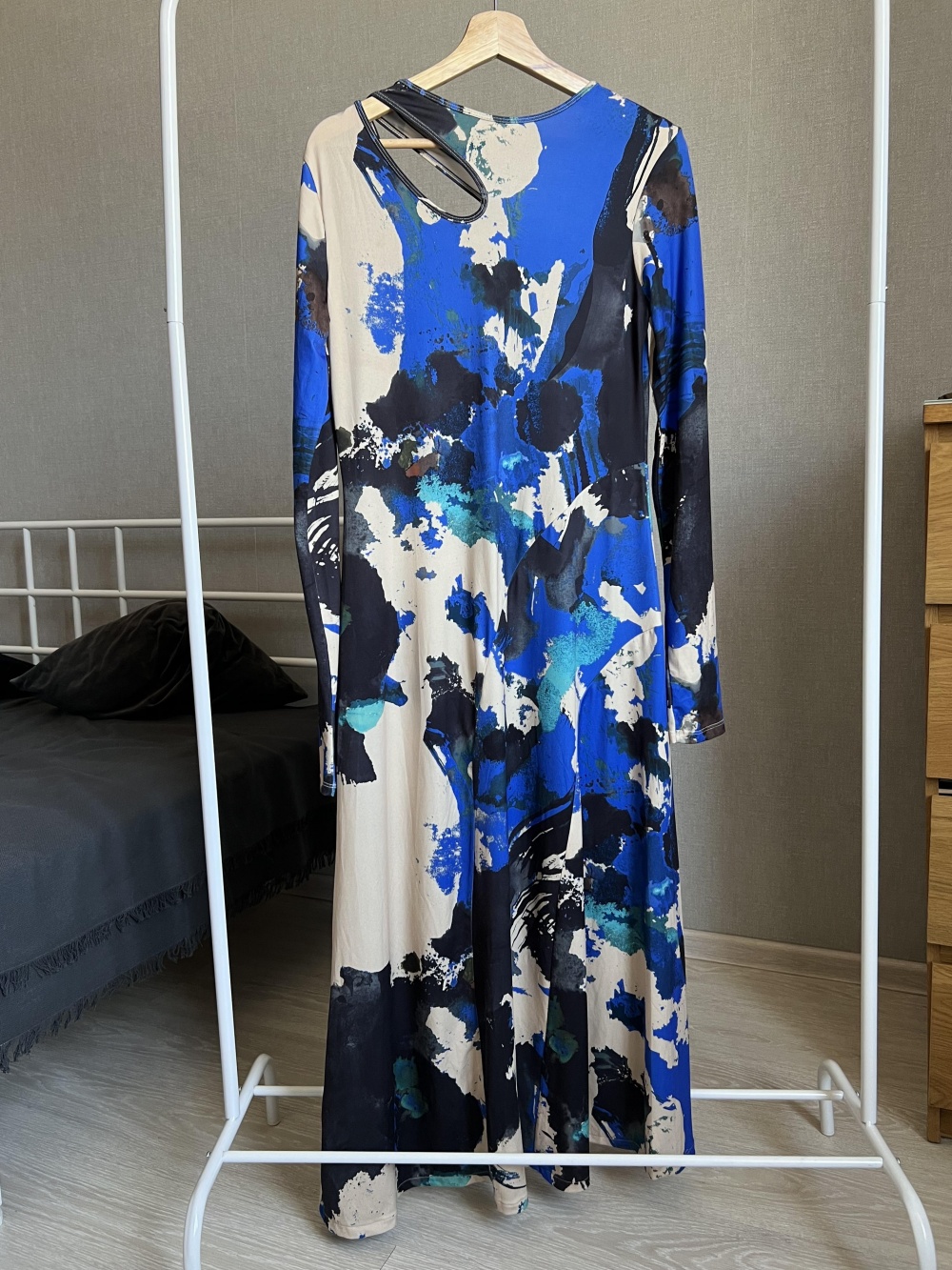 Платье H&M (M, RUS 46)