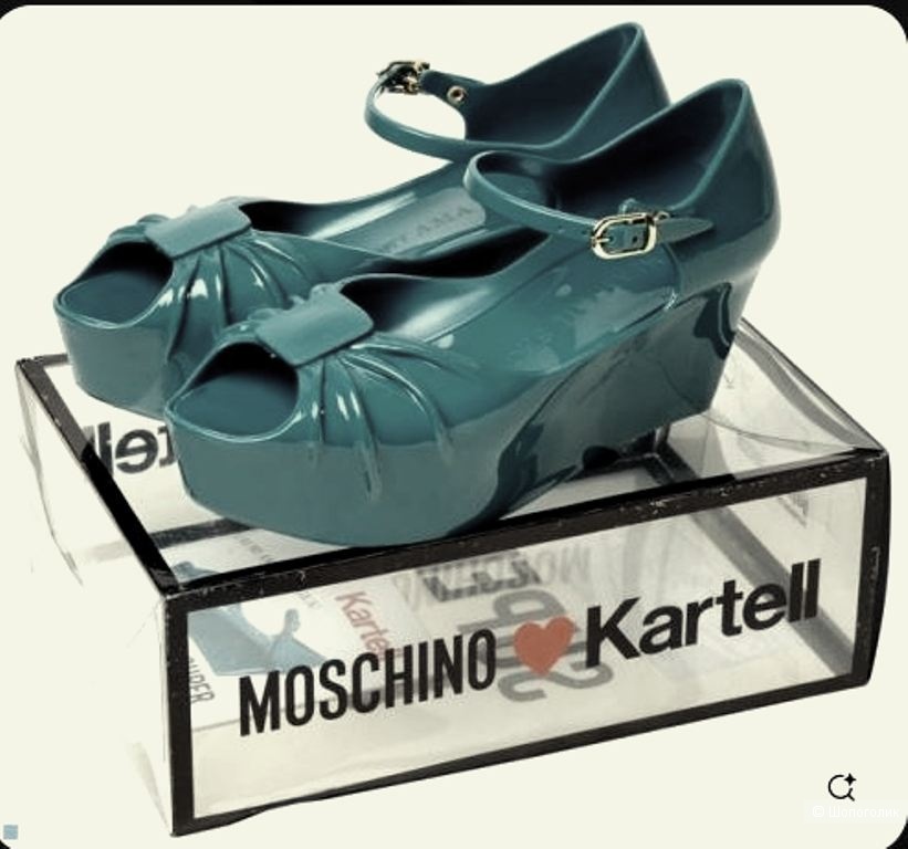 Босоножки Moschino / 37