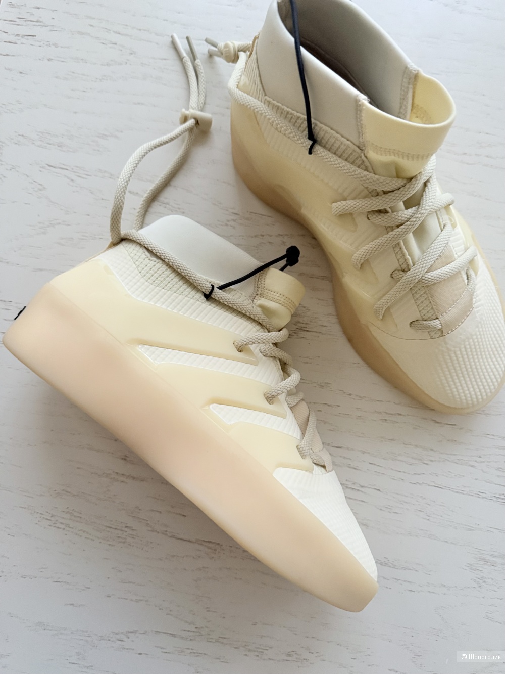 Кроссовки Adidas размер 42