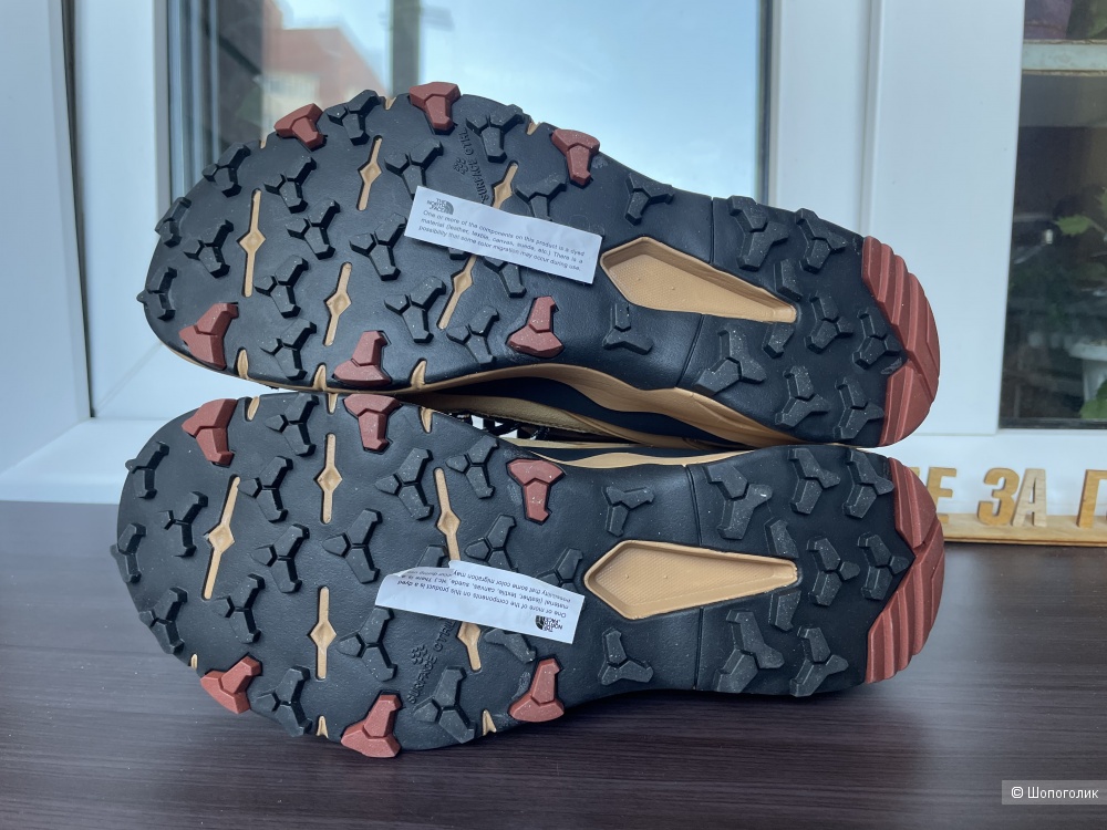 The north face кроссовки р.40-40,5