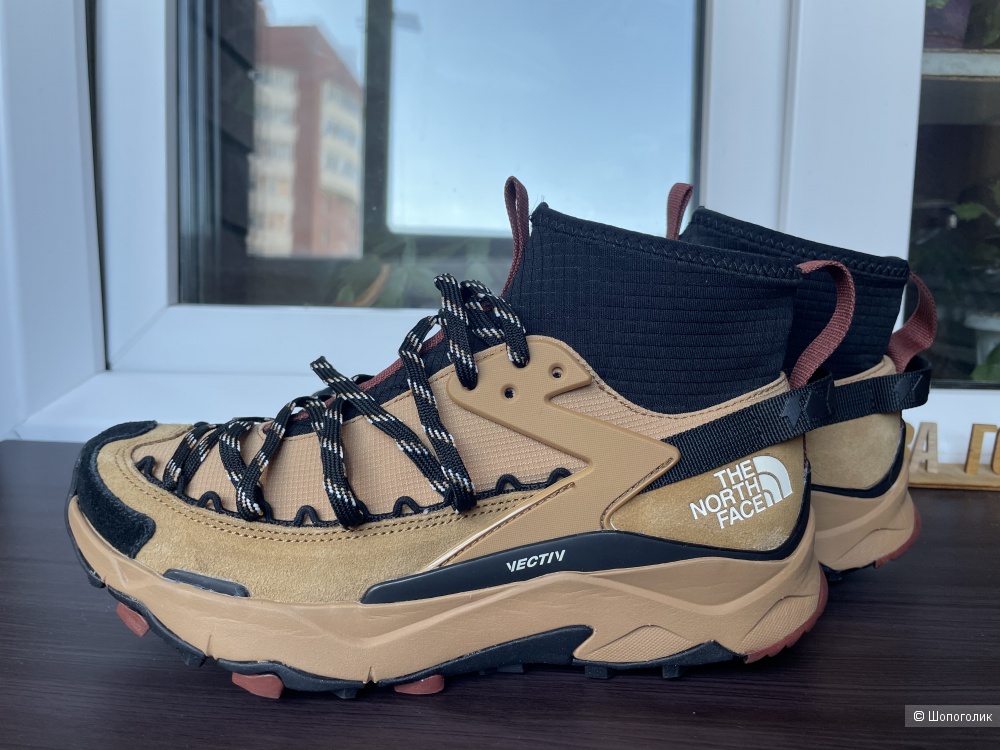 The north face кроссовки р.40-40,5