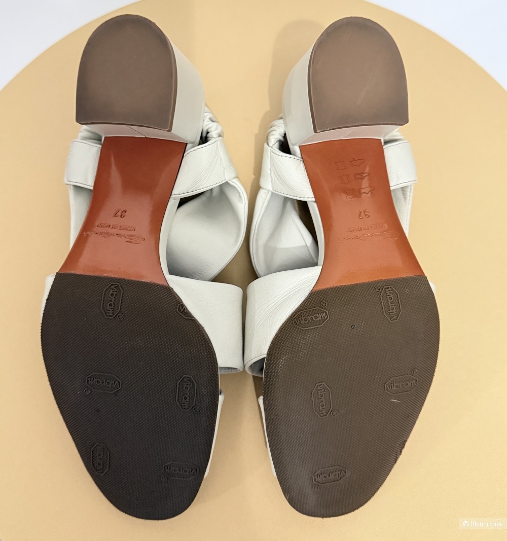 Босоножки Santoni 37