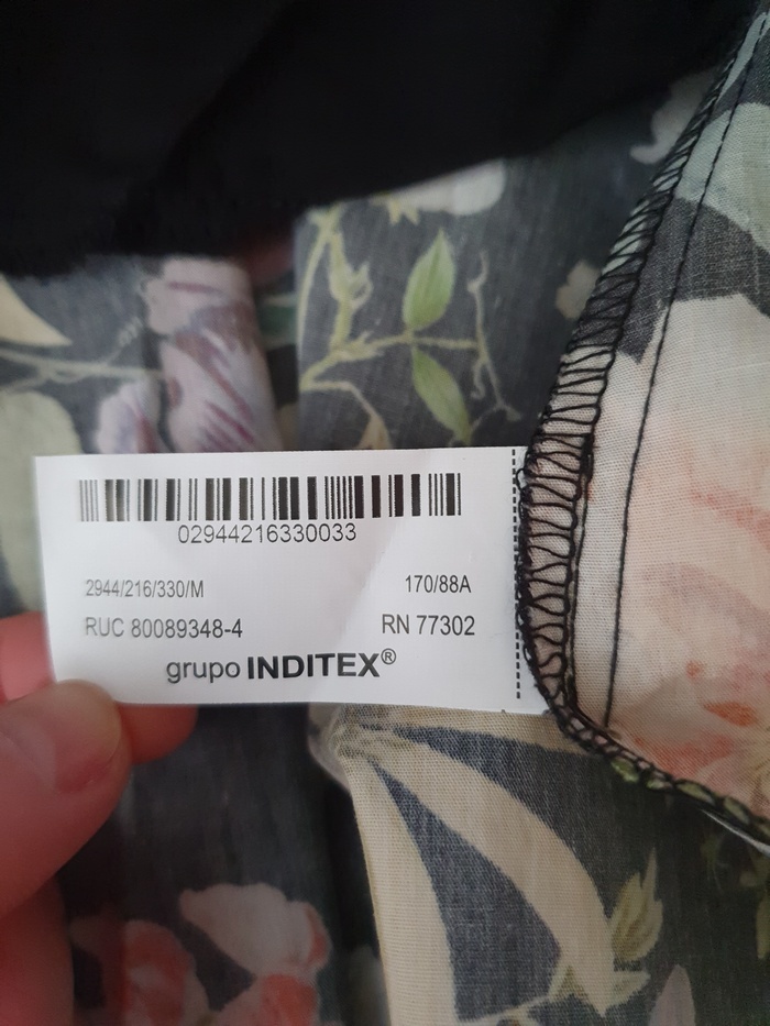 Платье ZARA М