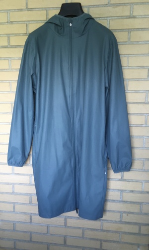Дождевик RAINS, размер S/М/L.