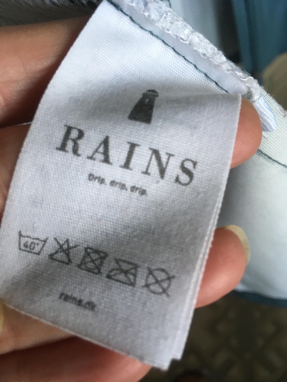 Дождевик RAINS, размер S/М/L.