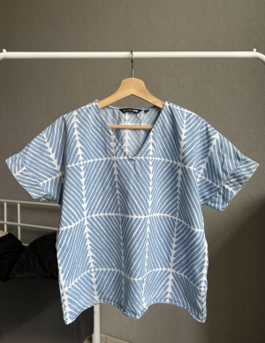 Топ Marimekko x Uniqlo (RUS 42)