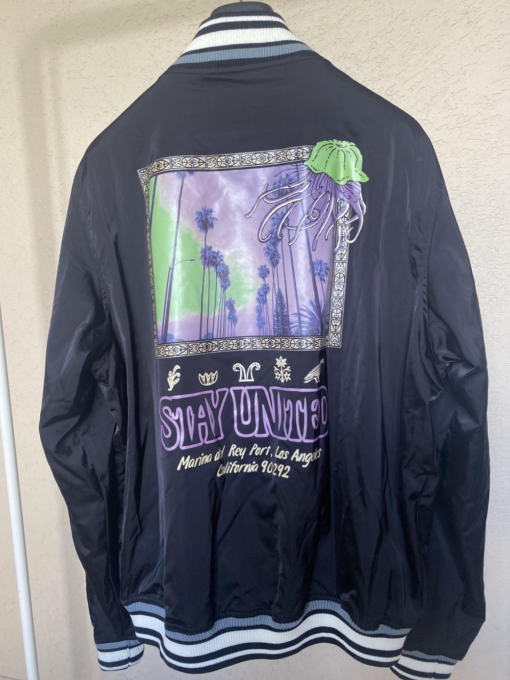 Бомбер Pull&bear, XL