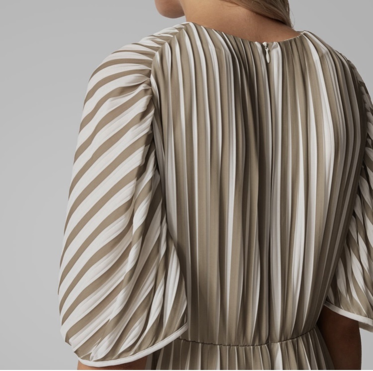Платье Hugo Boss, S.