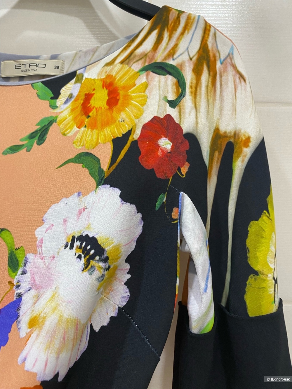Блузка ETRO.Размер XS