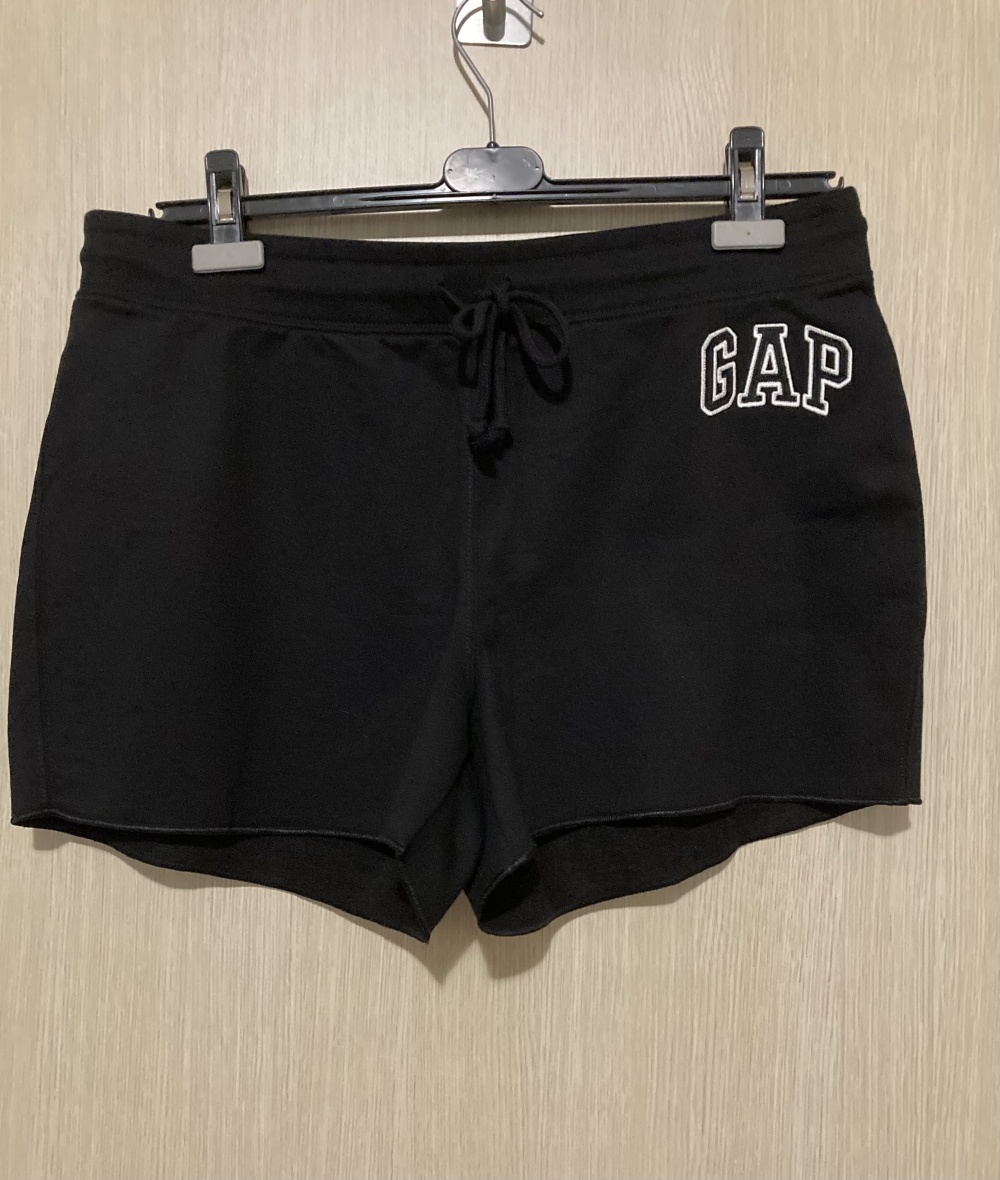 Футболка и шорты “ Gap ”, L размер