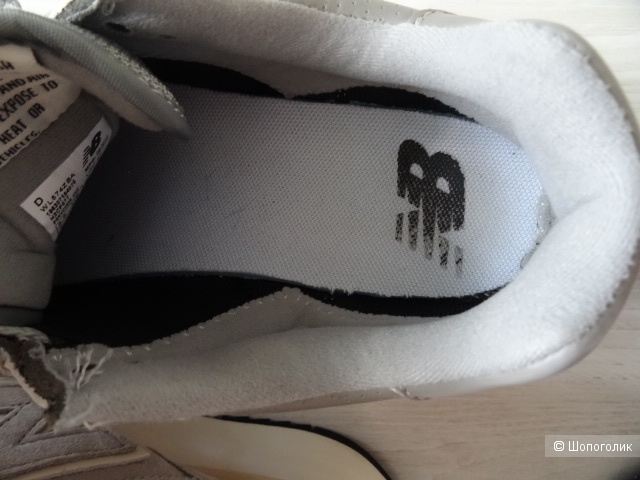 Кроссовки New Balance , размер  US 8.5 (39)