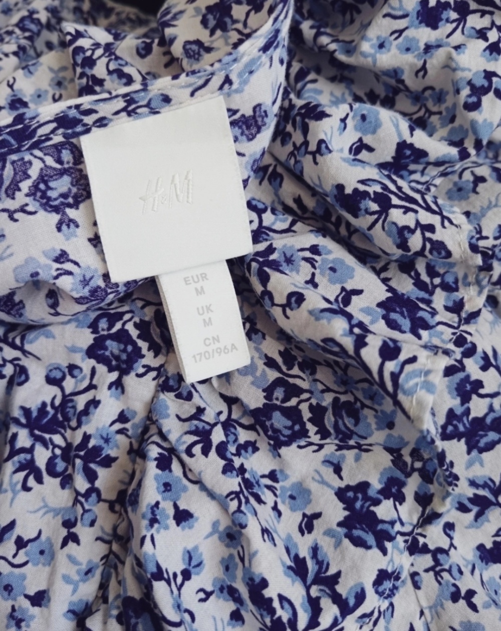 Платье H&M размер М