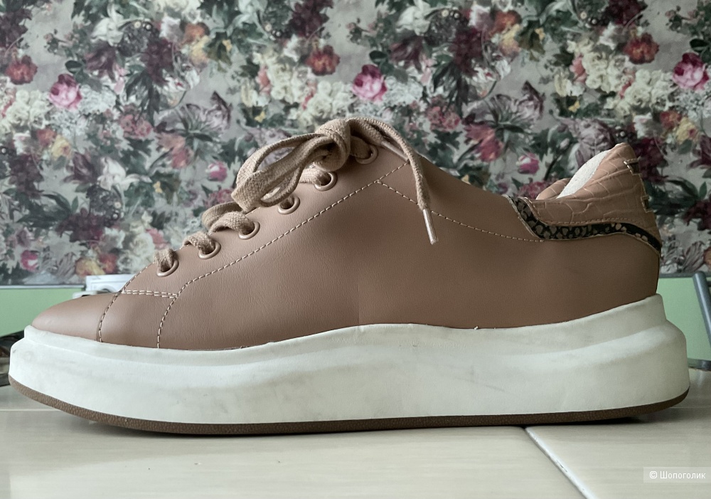 Сникерсы Sam Edelman,9,5US(40-41)