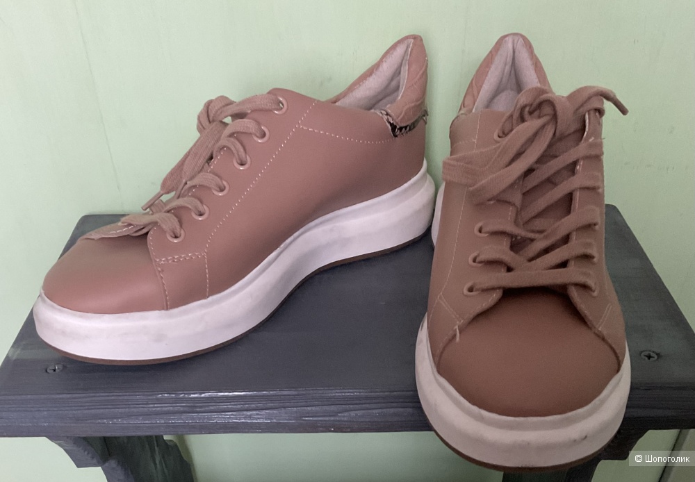 Сникерсы Sam Edelman,9,5US(40-41)